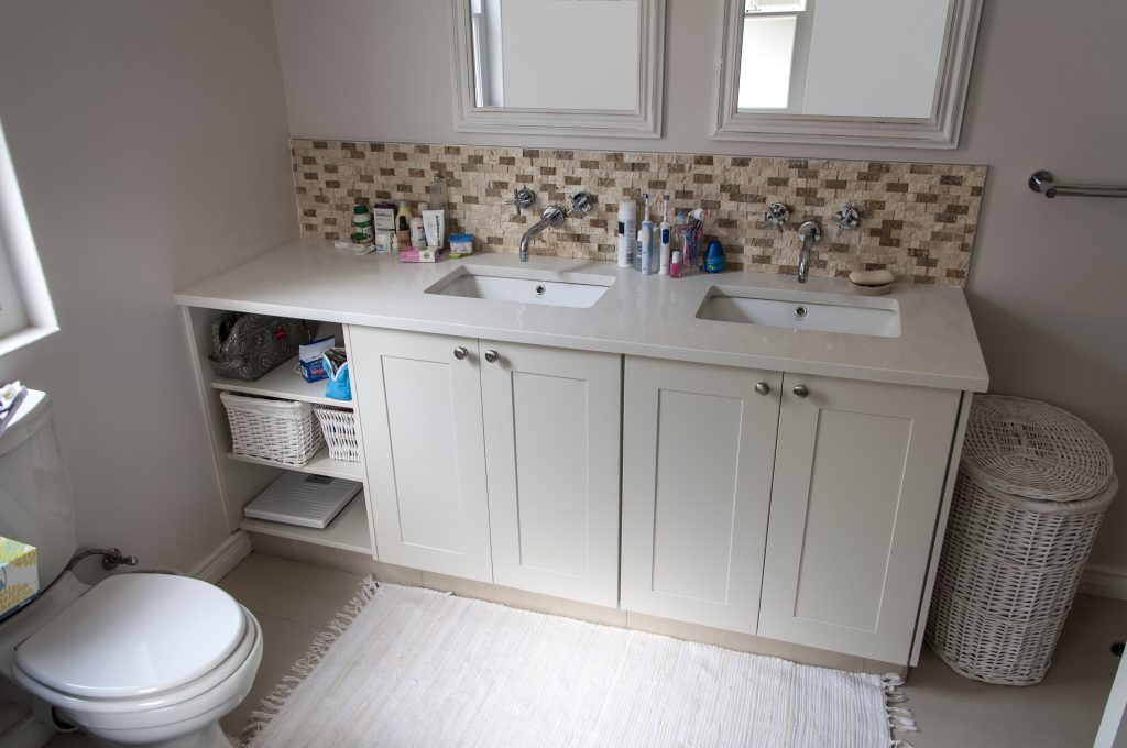 White sprayed shaker doors with Sorbet Quartz top