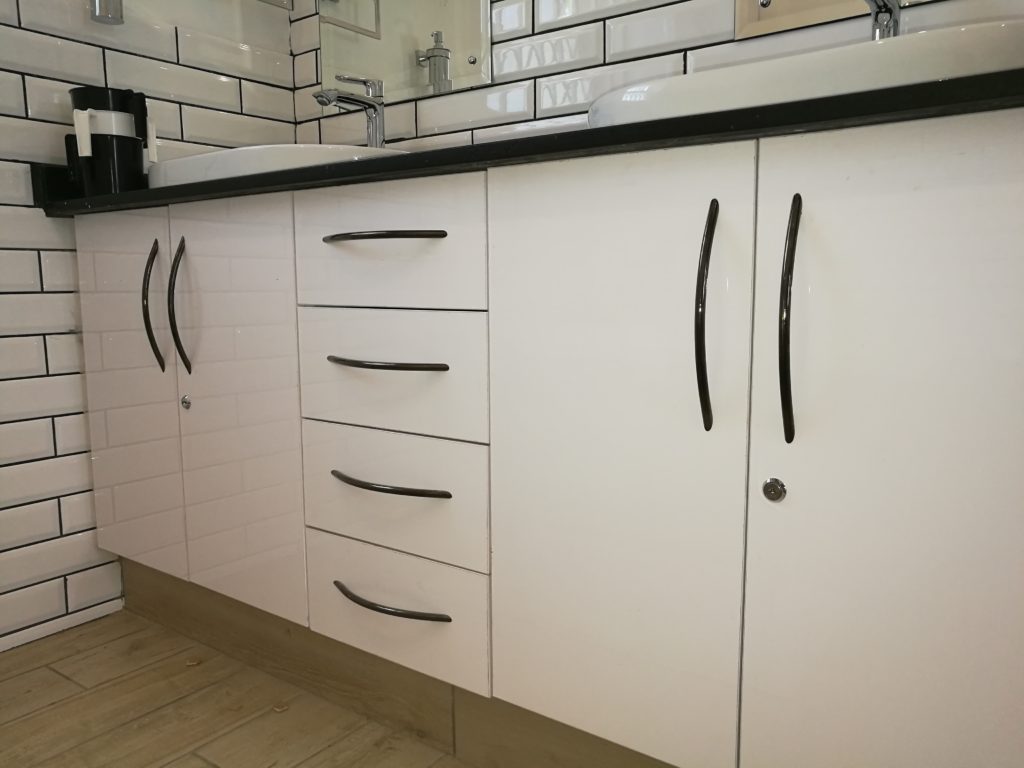 White Supagloss Melamine with Rustenberg granite